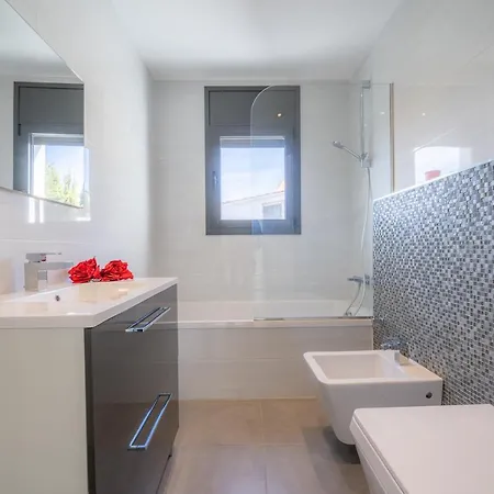 Sunset Lux House - Ideal Familias En Zona Residencial & Aircon