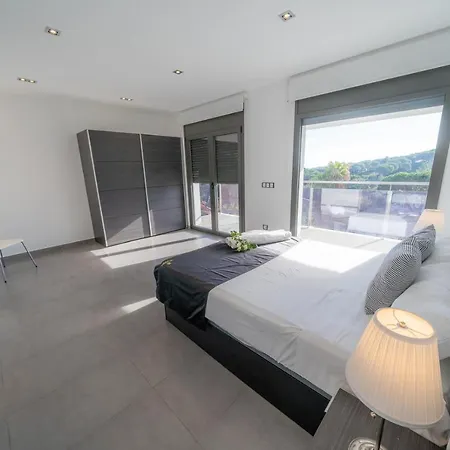 Sunset Lux House - Ideal Familias En Zona Residencial & Aircon