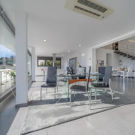 Sunset Lux House - Ideal Familias En Zona Residencial & Aircon *